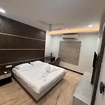 N4B Premium Stay