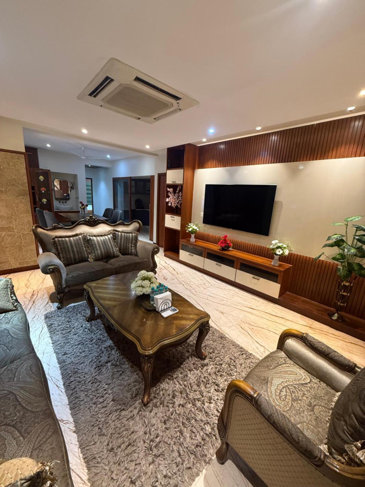 N4b Premium Guest house *